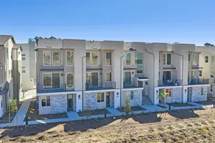 13932 Boyden Wy, Mira Mesa, CA 92126 - Photo 2