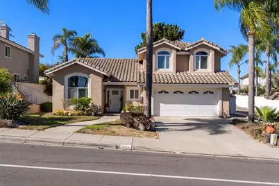 633 Cantara Ln, Vista, CA 92081 - Photo 1