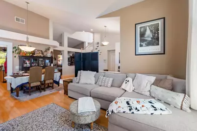 633 Cantara Ln, Vista, CA 92081 - Photo 8