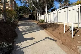 211 Civic Center Dr, Vista, CA 92084 - Photo 40