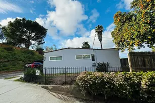 211 Civic Center Dr, Vista, CA 92084 - Photo 6