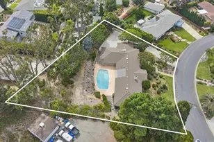 3190 Falcon Dr, Carlsbad, CA 92008 - Photo 10