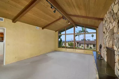 3190 Falcon Drive, Carlsbad, CA 92008 - Photo 4