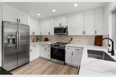 10573 Caminito Flores, San Diego, CA 92126 - Photo 18