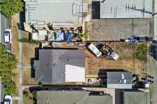 127 W 5th Ave, Escondido, CA 92025 - Photo 22