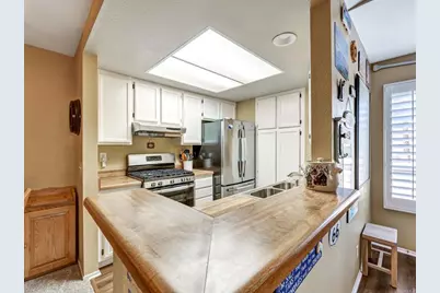 1091 Shadowridge Drive #114, Vista, CA 92081 - Photo 10