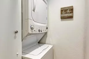 1091 Shadowridge Dr, Vista, CA 92081 - Photo 24