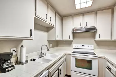 6767 Friars Road #161, Mission Village, CA 92108 - Photo 8