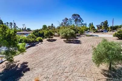 502 E Elder Street, Fallbrook, CA 92028 - Photo 36