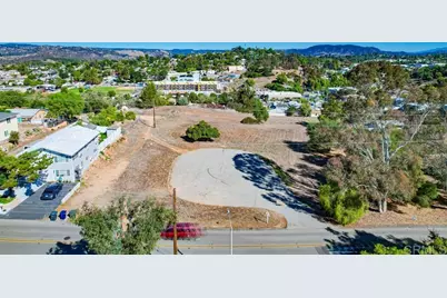 502 E Elder Street, Fallbrook, CA 92028 - Photo 16