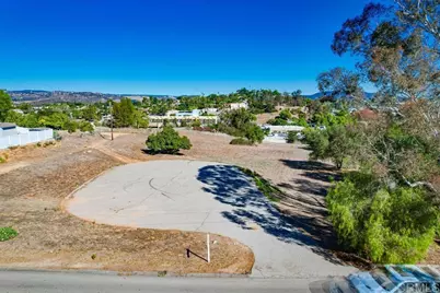 502 E Elder Street, Fallbrook, CA 92028 - Photo 18
