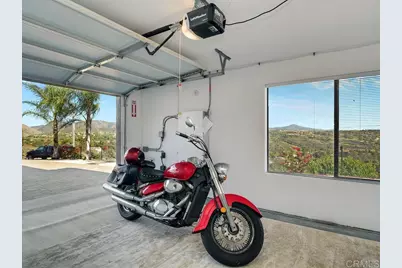 7087 Rancho Santa Fe View Court, Rancho Santa Fe, CA 92067 - Photo 46