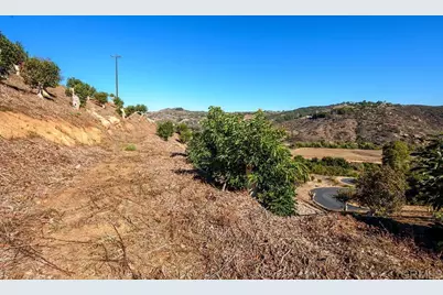 30580 Luis Rey Heights Rd, Bonsall, CA 92003 - Photo 1