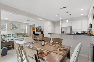 6901 Tourmaline Pl, Carlsbad, CA 92009 - Photo 18