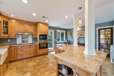 2719 Via Del Robles, Fallbrook, CA 92028 - Photo 6