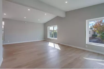 276 N El Camino Real #26, Oceanside, CA 92058 - Photo 12