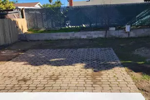 530 Roja Dr, Oceanside, CA 92057 - Photo 16