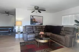 530 Roja Dr, Oceanside, CA 92057 - Photo 6