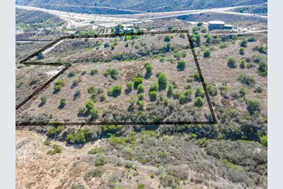  Palos Verdes Drive, Escondido, CA 92026 - Photo 6