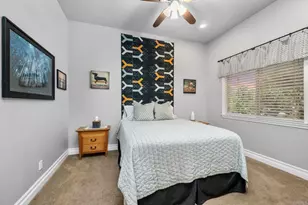 2270 Summit Dr, Escondido, CA 92025 - Photo 40