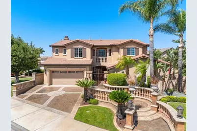 23450 Bristol Way, Murrieta, CA 92562 - Photo 2