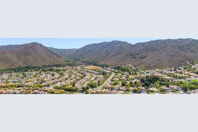 23450 Bristol Way, Murrieta, CA 92562 - Photo 38