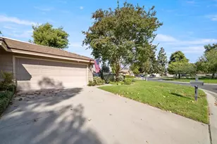 4320 Los Padres Dr, Fallbrook, CA 92028 - Photo 4