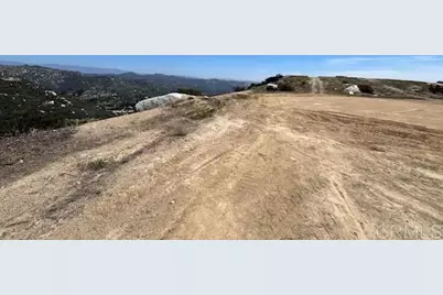 2579 Woodland Heights Glen, Escondido, CA 92026 - Photo 12