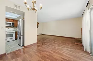 2992 Lexington Cir, Carlsbad, CA 92010 - Photo 12