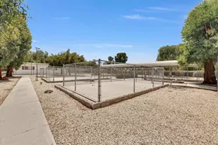 25270 Tradewinds Dr, Menifee, CA 92585 - Photo 38