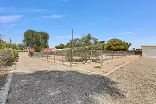 25270 Tradewinds Dr, Menifee, CA 92585 - Photo 42