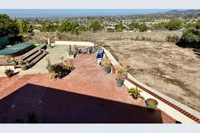 880 Crest View Rd, Vista, CA 92081 - Photo 42