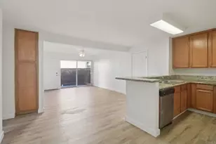 3454 Castle Glen Dr, San Diego, CA 92123 - Photo 10