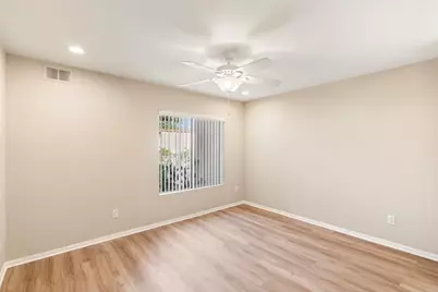 7130 Shoreline Drive #1103, San Diego, CA 92122 - Photo 14