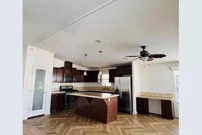 1010 E Bobier Drive #137, Vista, CA 92084 - Photo 4