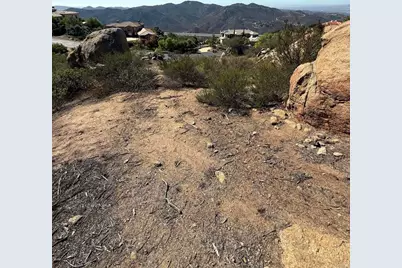  Little Canyon Lane, Escondido, CA 92026 - Photo 8