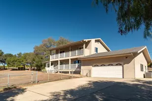 2844 Live Oak Park Rd, Fallbrook, CA 92028 - Photo 2