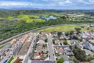 707 Kingbird Loop, Oceanside, CA 92058 - Photo 4