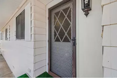 1506 Oak Drive #4, Vista, CA 92084 - Photo 6