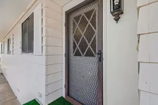 1506 Oak Dr, Vista, CA 92084 - Photo 6