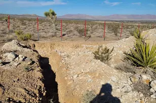 37598 Bauer Rd, Lucerne Valley, CA 92356 - Photo 1