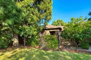 444 N Myrtle Ave, Monrovia, CA 91016 - Photo 2