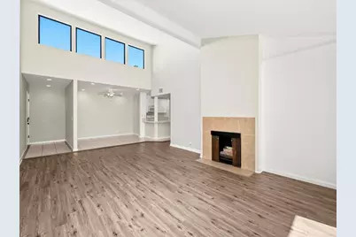 2639 Pirineos Way #231, Carlsbad, CA 92009 - Photo 4
