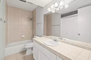 2639 Pirineos Way, Carlsbad, CA 92009 - Photo 14