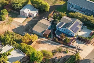 697 Ocean View Ave, Encinitas, CA 92024 - Photo 2