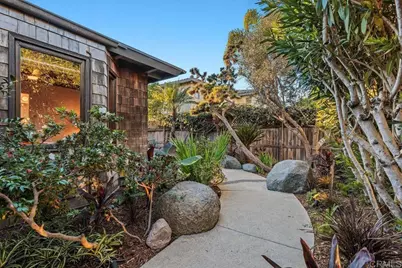 2034 36 Mackinnon Avenue, Cardiff by the Sea, CA 92007 - Photo 2