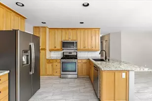 1533 Promontory Ridge Way, Vista, CA 92081 - Photo 10