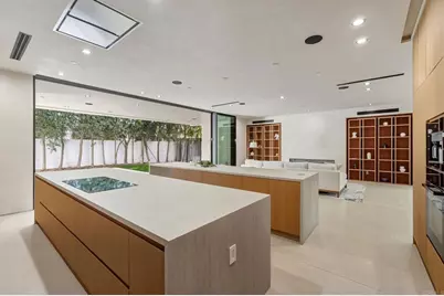 824 N Curson Avenue, Los Angeles, CA 90046 - Photo 18