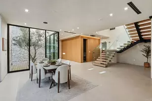 824 N Curson Ave, Los Angeles, CA 90046 - Photo 16
