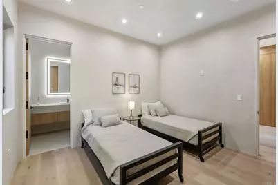 824 N Curson Avenue, Los Angeles, CA 90046 - Photo 42